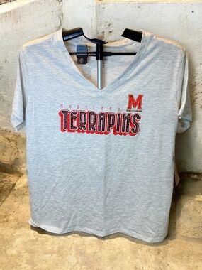 Maryland Terrapins Women’s V-Neck T-Shirt XL Gray Rivalry Threads 91